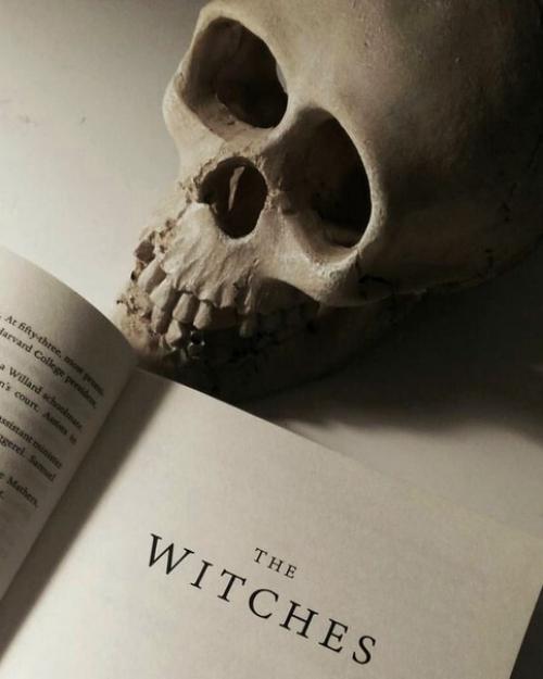 TO - DO List на октябрь Мэдисон Монтгомери. 01