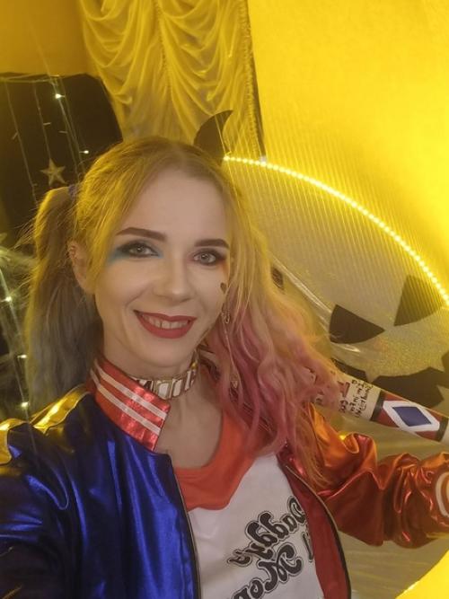 Ну я просто не могу не поделиться этими фото к созданию образа подошла со всей ответственностью и проработала каждую деталь. 02