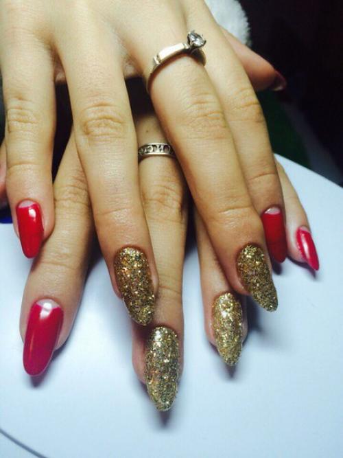 Критику) роблю в гуртожитку дівчатам, без манікюру, тільки покриття і дизайн. 03