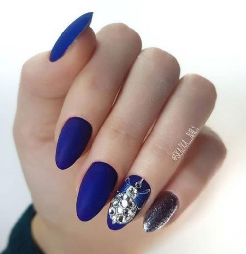 Подборка новогоднего синего маникюра. 07