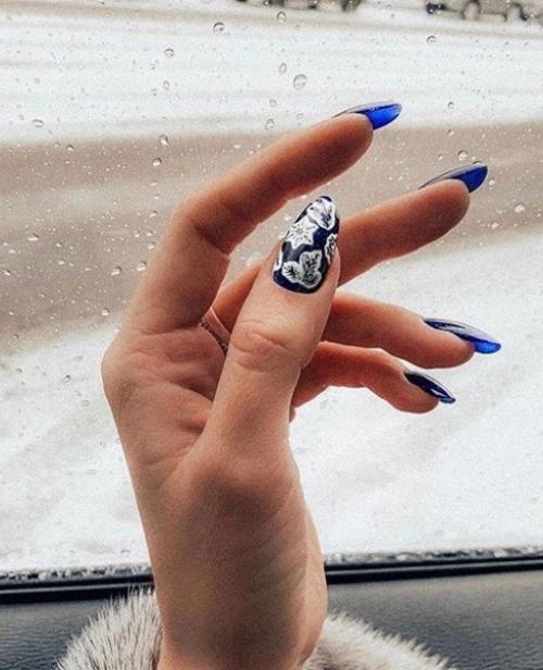 Подборка новых Идей дизайна маникюра в синем цвете. 02