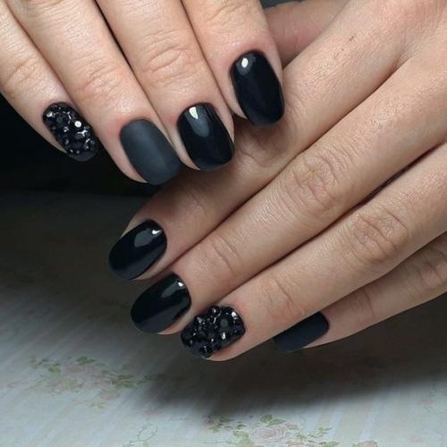 Девочки, всем привет занимаюсь ногтями месяц. 09