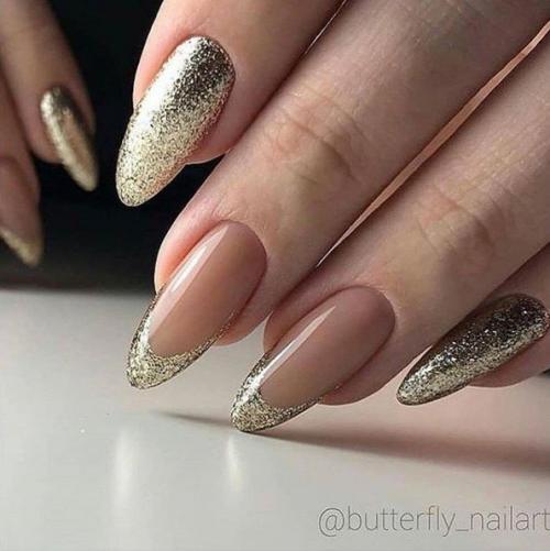 Маникюр для настоящей зимней красавицы. 09