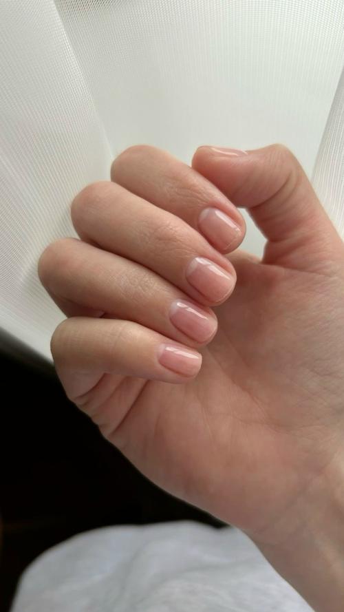 Vogue опять сообщает о новых Nail - трендах - теперь свадебных. 07