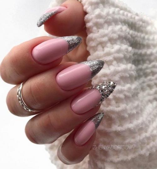 Маникюр для настоящей зимней красавицы. 02