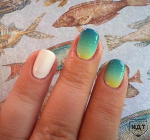 Мы делаем эффектный маникюр Морская Пена? 02