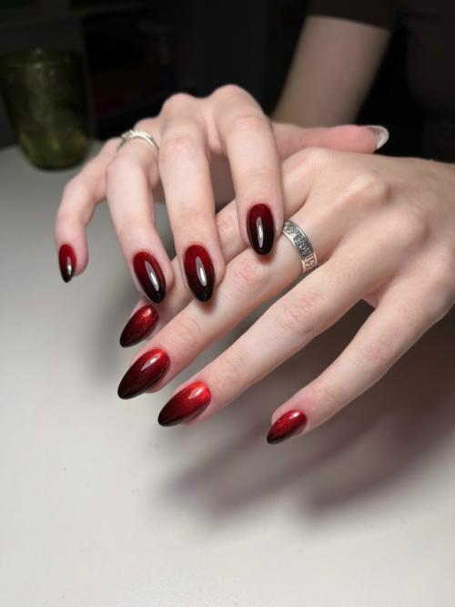 * вампирский вайб *.

