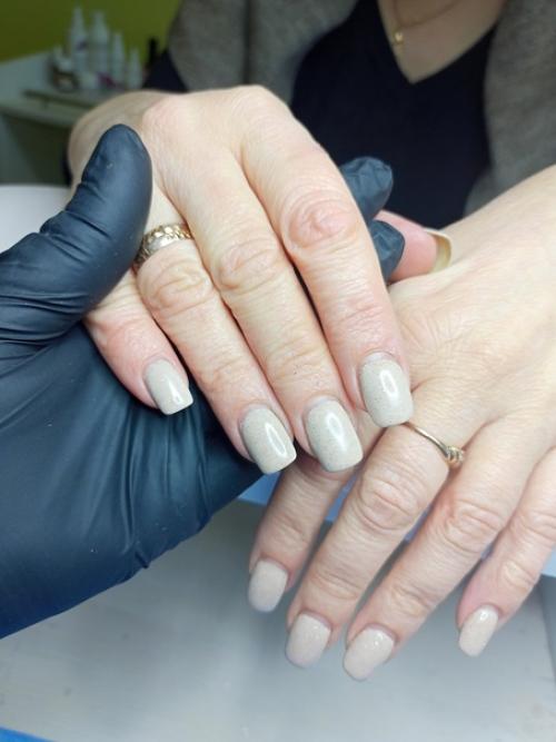 Гельпудра каждый раз снимается полностью - самым безопасным способом! 03