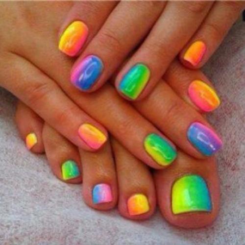 Мы делаем маникюр омбре в домашних условиях? 02