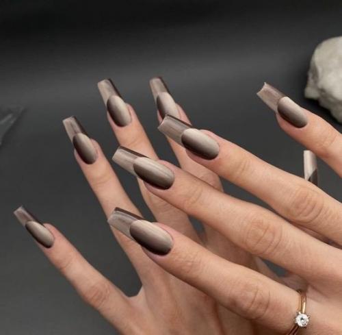 Шикарный модный маникюр 2023. 04