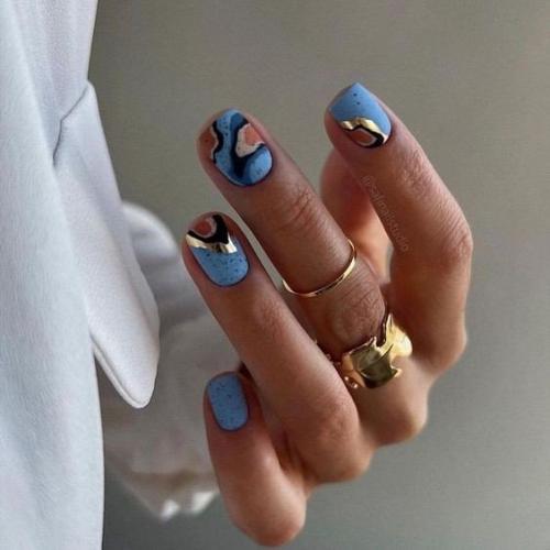 Красивый маникюр на короткие ногти. 06