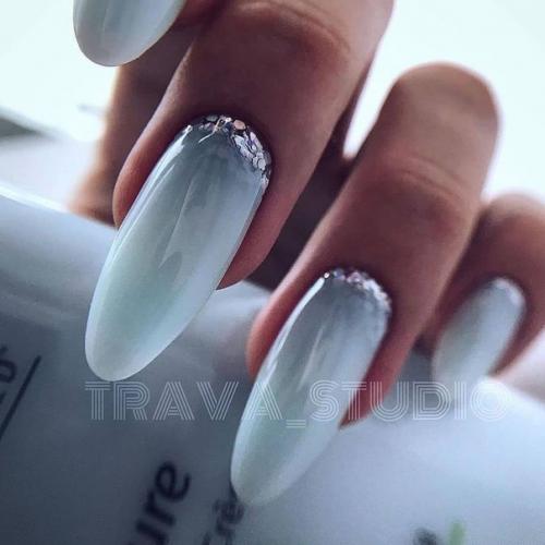 Самый красивый маникюр весны 2023. 04