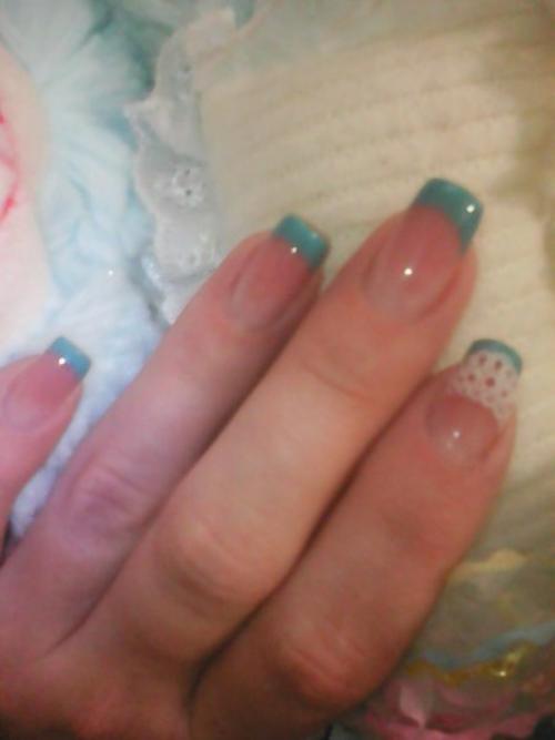 Девочки!  Кто на какой аппарат свои работы снимает? 02