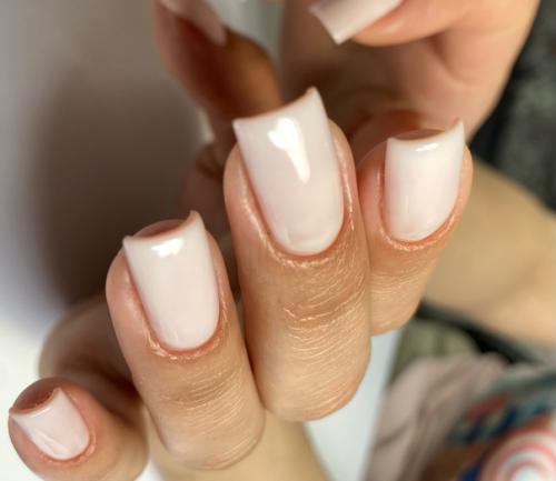 ,, Хороший маникюр придает уверенности женщине не меньше, чем нижнее белье! 01