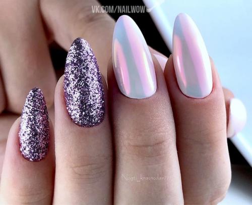 Втирка шикарно смотрится в сочетании с любым цветом, но особенно выигрышно - с нежно-розовыми оттенками. 06