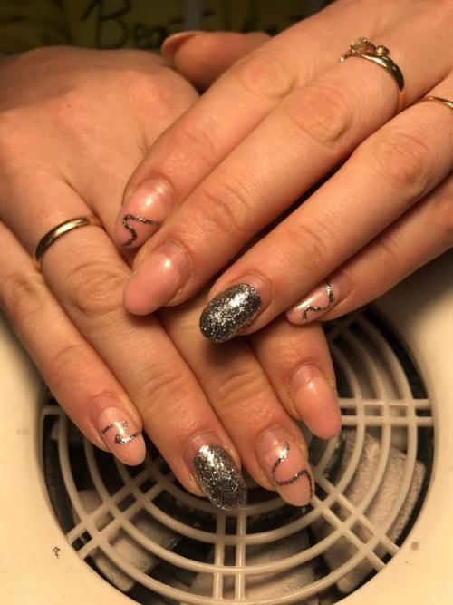 Ногтям До 37 дней. 01