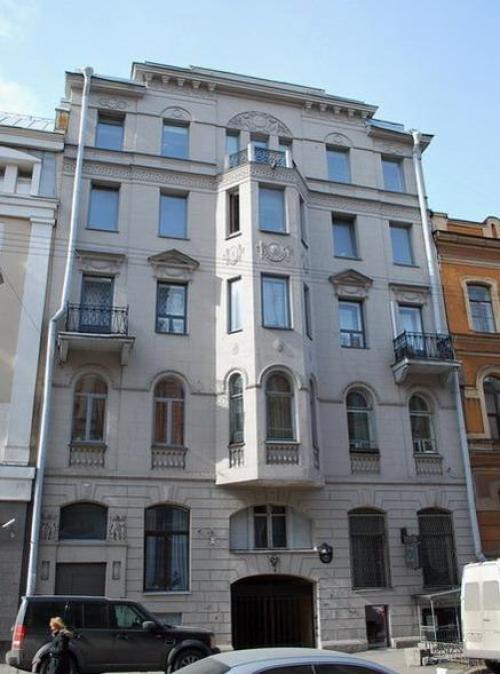 Главные женские адреса дореволюционного Петербурга. 03