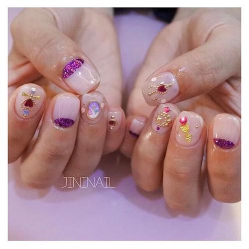 Давайте сегодня немного поговорим о маникюре? 03