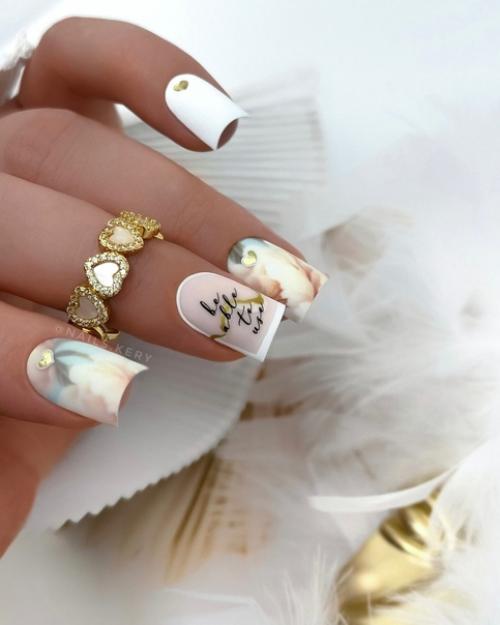 Идеи весеннего молочного маникюра. 04