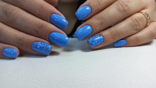 Скидка 30% на маникюр всё Включено 1000 вместо 1500. 05