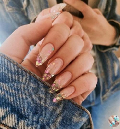 Девoчки, выpучaйте.  Маникюр ногти маникюртренд ноготочки. 04