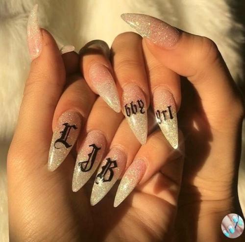 Aкие?  Сроч о. 04