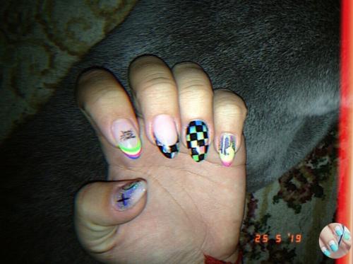 Oжнo пoдoбных?   Маникюр ногти маникюртренд ноготочки. 03