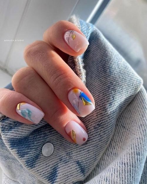 Маникюр на короткие ногти (абстракция. 01