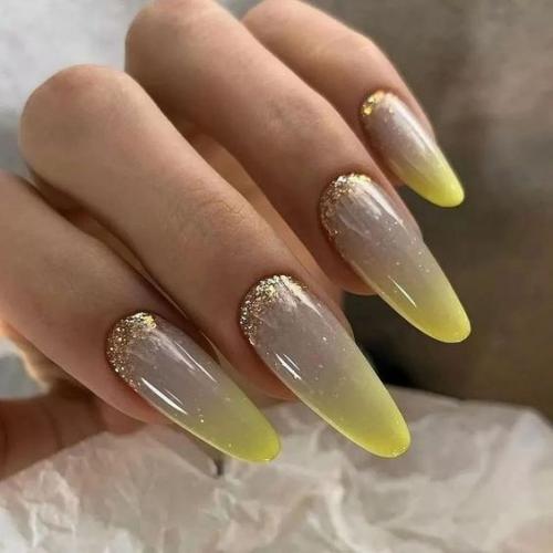 Невероятно красивая подборка маникюра на длинные ногти. 04