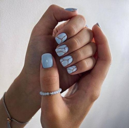 Нежность и разнообразие маникюра на короткие ногти. 05