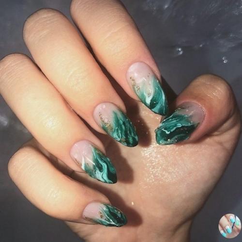 Aкие выбpaть?   Маникюр ногти маникюртренд ноготочки. 04