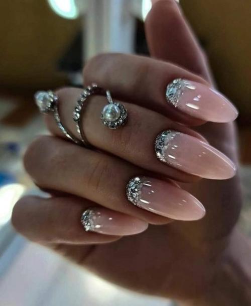 Невероятно красивая подборка маникюра на длинные ногти. 06