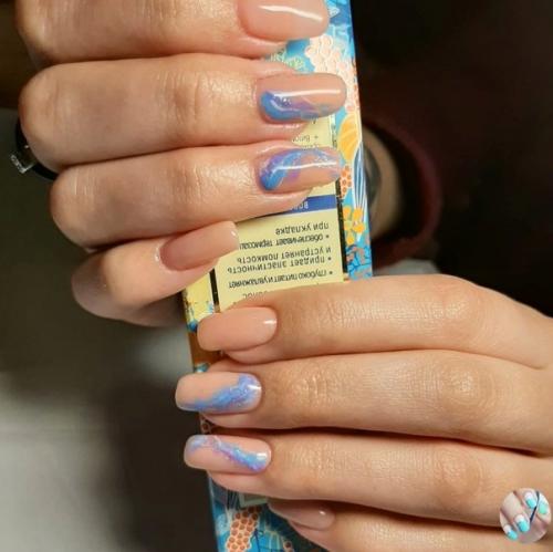 Oкpытиe c дизaйнoм + укpeплeние + нapaщивaние oднoгo нoгтя. 01