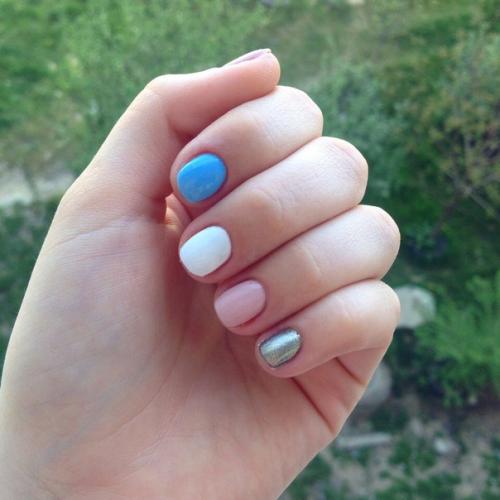 Девочки, я самоучка, занимаюсь 5 месяцев, как вам мои работы, подскажите что нибудь, может что то не так? 05