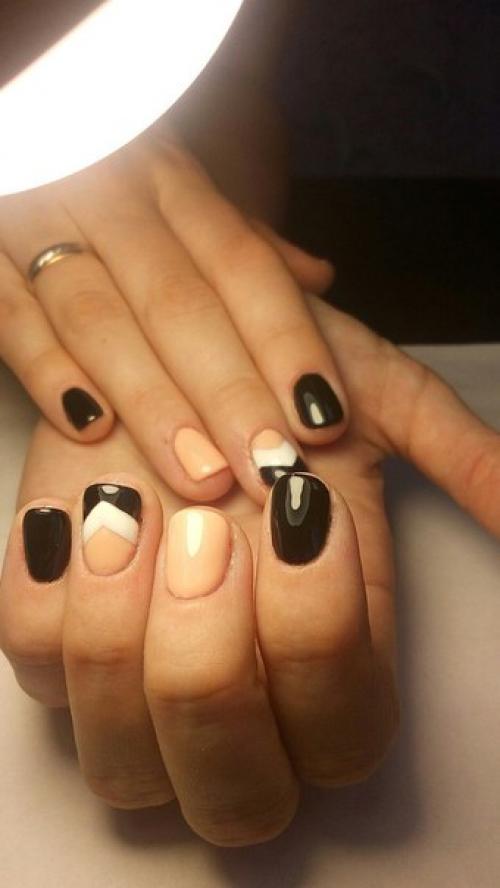 Девочки!  Во сколько оцените мои работы, самоучка около 6 месяцев. 01