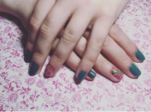 Первый раз типсами наращивала? 01