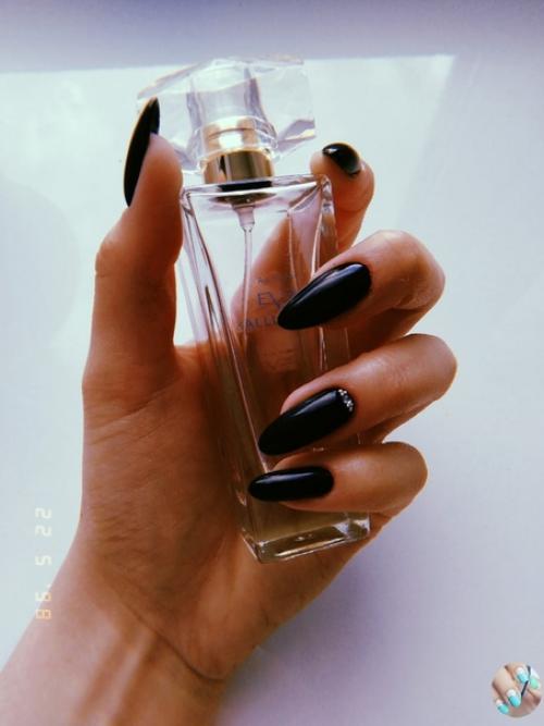 oи. Делaю caмa.  Маникюр ногти маникюртренд ноготочки. 02