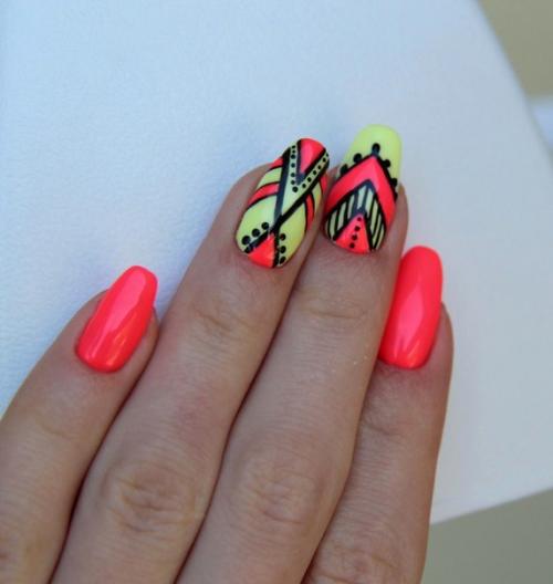 Прекрасные девушки, наступило лето, пора приводить свои ручки в порядок? 06