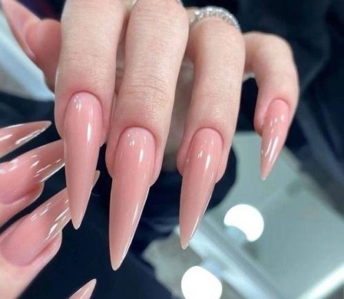 Идеи стильного маникюра, в нежных тонах. 05