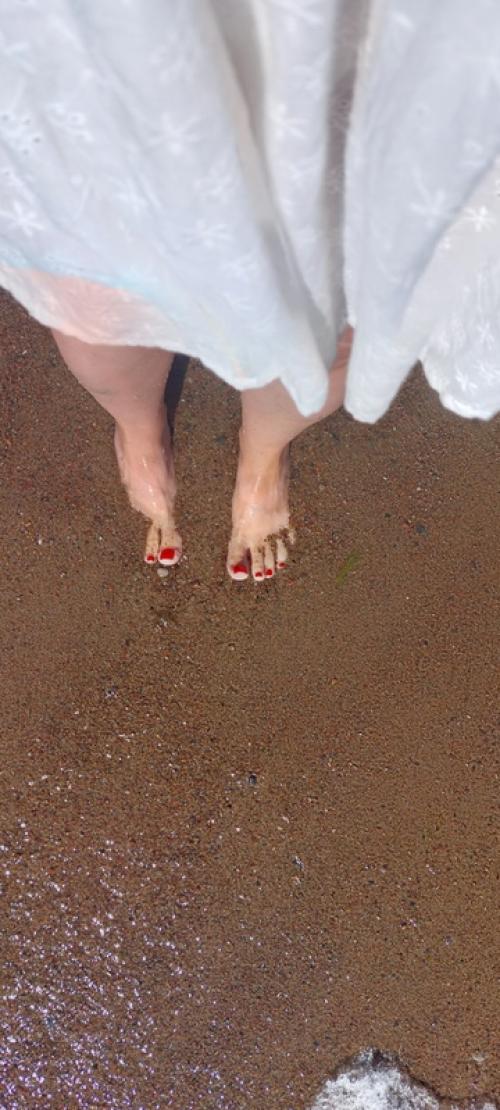 Дорогая любушка!  Мы просто радуемся каждый день красотой, которую вы нам подарили. 02