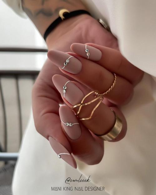 Нежные, летние идеи дизайна маникюра. 04