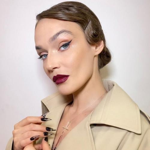 Какой маникюр выбирают звезды? 04 Какой маникюр выбирают звезды? 04