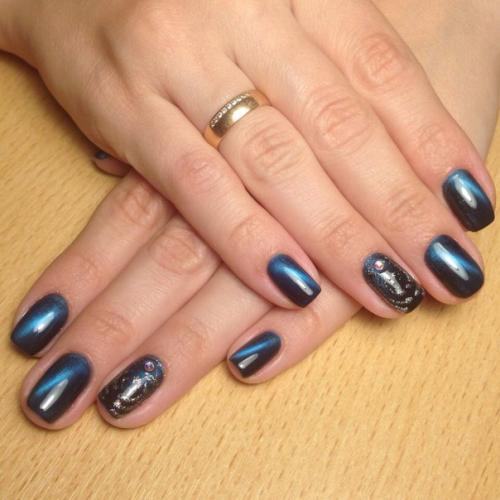 Девочки, сушу большие пальцы отдельно в лампе. 01