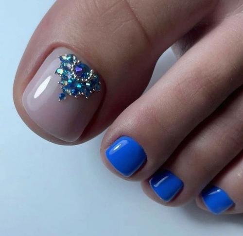 Подборка идей педикюра, для твоего следующего похода к мастеру. 03