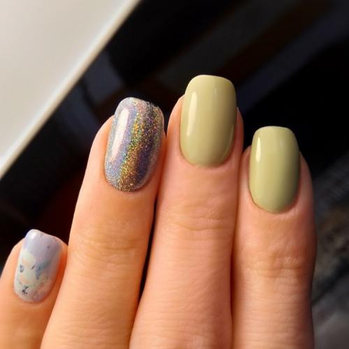 Опобликуйте плиз!  На сколько тянет мой маникюр? 04