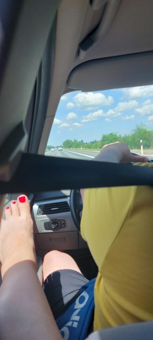 Дорогая любушка!  Мы просто радуемся каждый день красотой, которую вы нам подарили. 03