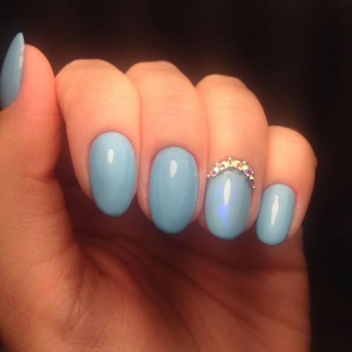 Девочки, сушу большие пальцы отдельно в лампе. 02