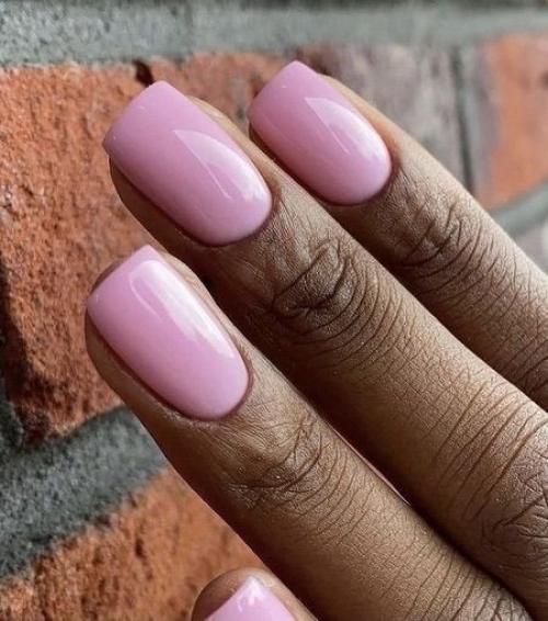 Летний дизайн ногтей дает возможность попробовать яркие цвета и трендовые идеи маникюра. 05