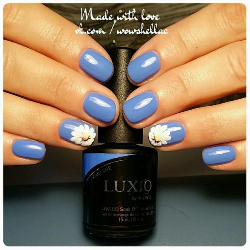 В августе ровно год как я начала работу в этой прекрасной профессии как мастер маникюра! 09