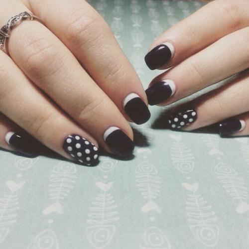 Спбуслуги. Народ!  Предлагаю маникюр гель лак, опыт работы 1, 5 года, фото прилагаются. 02